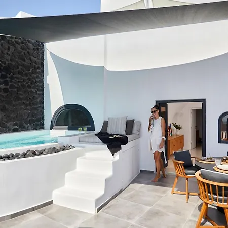 Splendid Santorini | Aegan Sea View Cave House | 2 Bedrooms | Terrace With Private Pool And Outdoor Dining Area | Stunning Sea Views | 빌라