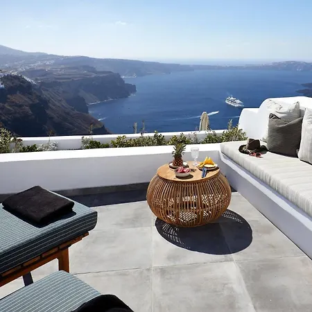 Splendid Santorini | Aegan Sea View Cave House | 2 Bedrooms | Terrace With Private Pool And Outdoor Dining Area | Stunning Sea Views | 빌라 이메로비글리
