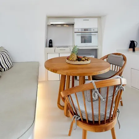 Splendid Santorini | Aegan Sea View Cave House | 2 Bedrooms | Terrace With Private Pool And Outdoor Dining Area | Stunning Sea Views | * 이메로비글리