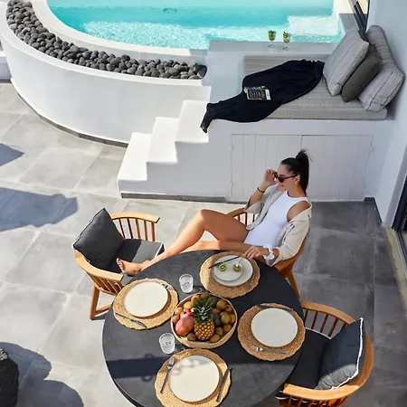 Splendid Santorini | Aegan Sea View Cave House | 2 Bedrooms | Terrace With Private Pool And Outdoor Dining Area | Stunning Sea Views | * 이메로비글리