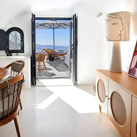 Splendid Santorini | Aegan Sea View Cave House | 2 Bedrooms | Terrace With Private Pool And Outdoor Dining Area | Stunning Sea Views | * 이메로비글리